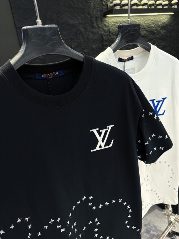 LV高版圓領短袖歐碼偏大.S-XLA227075