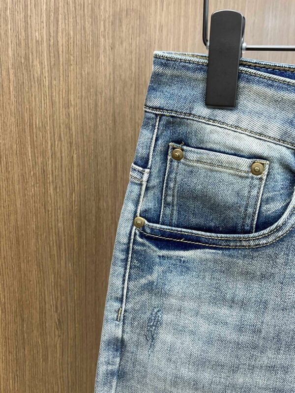 巴寶莉牛仔短褲29-38B43105