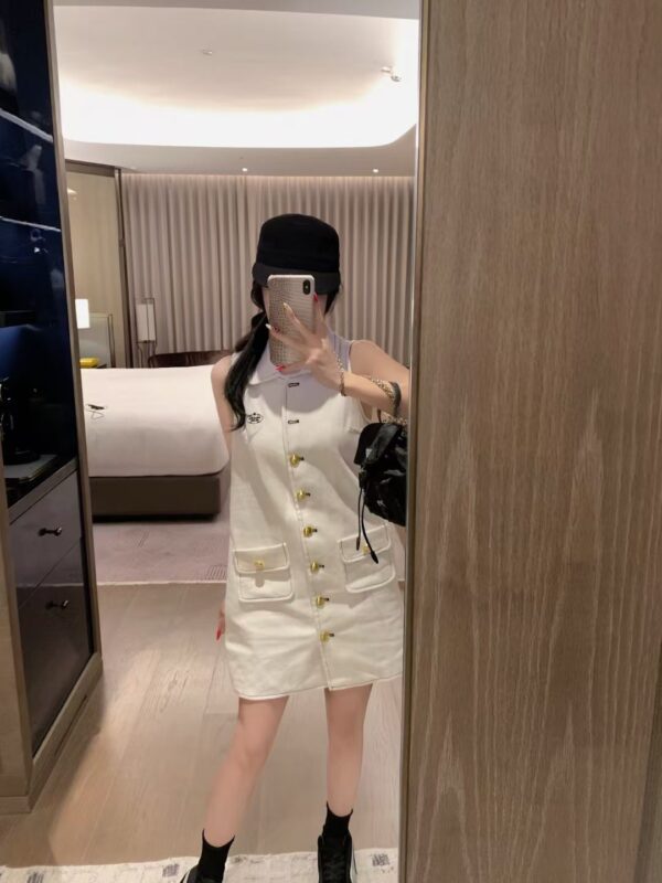 普拉达女装连衣裙S-L··A66140