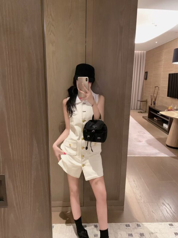 普拉达女装连衣裙S-L··A66140